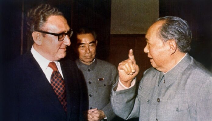 Henry Kissinger con Mao