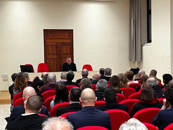 Incontro Vescovo Giuliano e autorità civili del territorio della diocesi