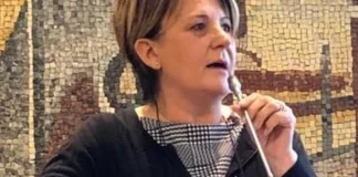 Milena Zaggia “ricorda” con Barbara Puschiasis tema rischi per indennizzati FIR titolari di baciate anche se per Cassazione finanziamento è nullo Milena Zaggia (Movimento Risparmiatori Traditi dalle Banche)