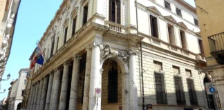 Riorganizzazione Comune di Vicenza, Corriere del Veneto: “Cresce lo scontento anche in Giunta” Assetto organizzativo riorganizzazione Comune Vicenza Indennità amministratori