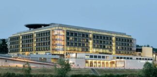 All’ospedale di Verona reimpianto contemporaneo di entrambe le mani amputate a un uomo del Vicentino reimpianto contemporaneo mani amputate