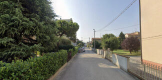 Vicenza, chiedono ai vicini di abbassare la voce: finisce in rissa con spranghe e coltelli. Siotto (Rucco): “Stranieri maleducati e pericolosi” rissa tra vicini Vicenza