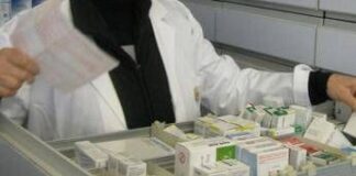 Addio alla ‘fustella’ dei farmaci, ma transizione fino a febbraio 2027