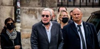 Alain Delon, le frasi shock: “Voglio morire, la vita è finita”