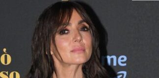 Ambra Angiolini contro deriva social: “Blocco quelli che non rispettano lavoro e regole”‘