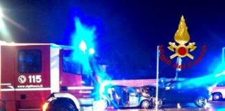 Cagliari, schianto frontale contromano nella notte: un morto e tre feriti