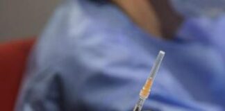 Covid, Codacons: “Vinta causa per danno da vaccino AstraZeneca”