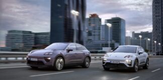 Debutta il primo SUV completamente elettrico di Porsche