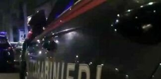 Femminicidio nell’ascolano, 48enne uccide la moglie a coltellate davanti ai figli