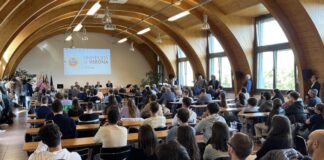 Vicenza e Padova: due città ma una sola università La classe universitaria Vicentina e quella Padovana presentano grosse differenze