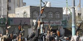 Mar Rosso, la minaccia degli Houthi: “Attacchi Usa e Gb non saranno senza risposta”