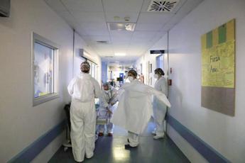 Morbillo, casi in aumento in Italia: 1 su 4 con problemi