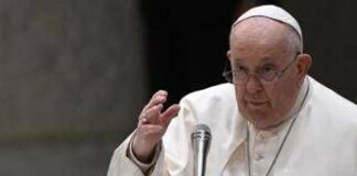 Papa Francesco, il nefrologo: “Lieve insufficienza renale evento quasi fisiologico”