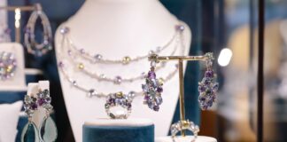 Oro: Vicenza si conferma seconda provincia italiana per export nei primi nove mesi del 2025 VicenzaOro: finita l'adizione 2024 partiranno nuovi lavori per accogliere sempre meglio gli operatori orafi da tutto il mondo vicenza export orafo