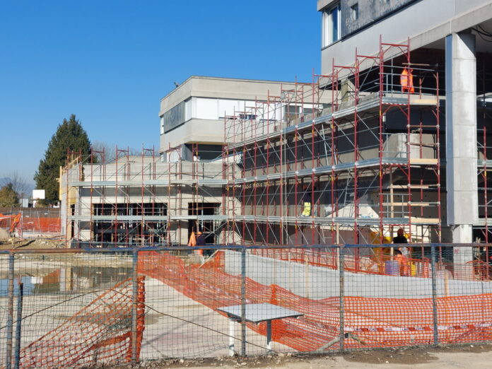 IIS Canova di Vicenza: la palestra ora è accessibile e più sicura. A pieno ritmo i lavori per l'aula magna