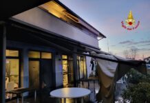 Incendiate due pizzerie della stessa proprietà nel Vicentino: roghi a Rosà e Cassola. Indagini dei carabinieri in corso incendiate pizzerie nel vicentino