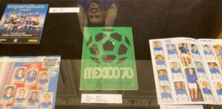 Due figurine dedicate a Gigi Riva nella mostra vicentina “Celo celo manca” Due figurine dedicate a Gigi Riva nella mostra vicentina “Celo celo manca”