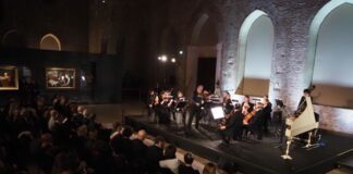 La Fenice in Basilica Palladiana: il Vivaldi sconosciuto al cospetto di Caravaggio, Sassolino e Van Dyck La Fenice in Basilica Palladiana