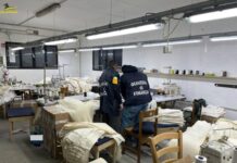 Vicenza, controlli della Finanza a Ferragosto: scoperti 5 lavoratori in nero (cui due minori) e 3 irregolari in ristorante della Valle del Chiampo Lavoratori in nero lavoro nero cassola