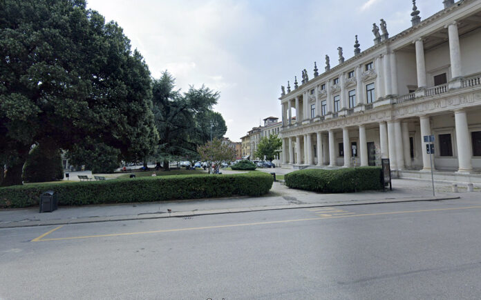 Lite tra senzatetto a Vicenza