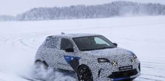 Alpine A290: test al Circolo Polare per la sportiva elettrica