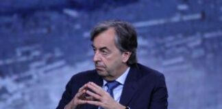 Codacons contro Burioni: “Boccia tutti e fa bodyshaming, rettore intervenga”