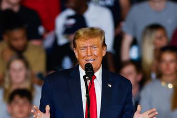 Donald Trump, ex consiglieri: “Se torna alla Casa Bianca ci farà uscire dalla Nato”