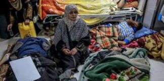 Gaza, strage di civili in coda per cibo. Pressing su Israele per cessate il fuoco