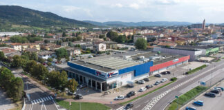 Supermercati Tosano sceglie Iberdrola: firmato accordo PPA Off-site da un nuovo impianto fotovoltaico supermercati tosano