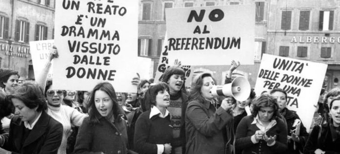 Aborto: tra storia e attualità