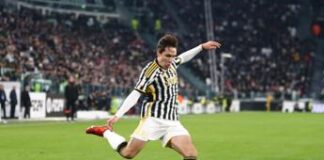 Juve, stop per Chiesa: scontro con Alex Sandro in allenamento