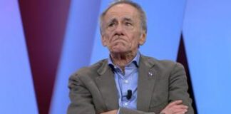 Manganellate agli studenti, Vecchioni in lacrime: “Non può succedere”