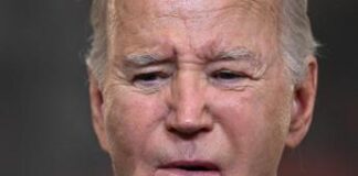 Morte Navalny, Biden: “E’ Putin il responsabile”
