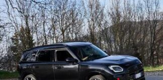 Nuova MINI Countryman: nuovi allestimenti e personalizzazioni