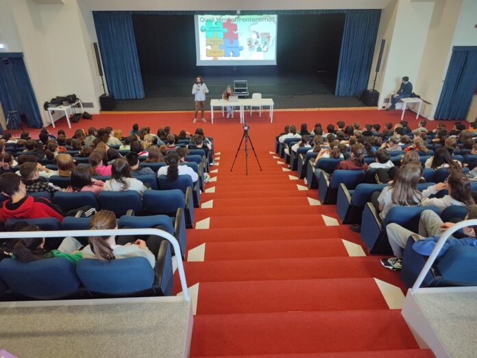 “Il paese che educa”, presentato il progetto educativo della scuola “Vittorio Alfieri” di Marano Vicentino