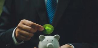 Per gli italiani la transizione energetica farà aumentare i guadagni delle imprese