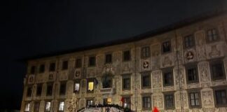 Pisa, cariche contro corteo studenti. Opposizioni: “Piantedosi chiarisca”