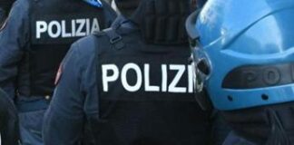 Stati Generali Natalità, scontri a corteo Roma: feriti una ragazza e due poliziotti