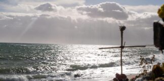 Strage di Cutro, un anno fa il naufragio. Dal 2013 quasi 30mila morti nel Mediterraneo Strage di Cutro