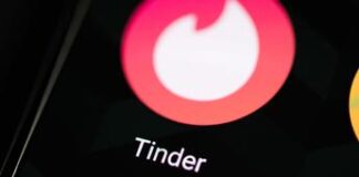 Tinder, boom di match a San Valentino: i like sono 30 milioni in più al giorno