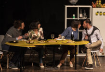 Maschera d’Oro: sabato 2 marzo in scena al San Marco “Uova al tegamino” con la compagnia Il volto di Velluto Una scena di "Uova al Tegamino", quinto spettacolo della Maschera d'Oro 2024