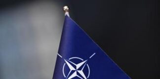 Ucraina-Russia, Nato pronta a una guerra lunga: aiuti a Kiev anche per il 2025