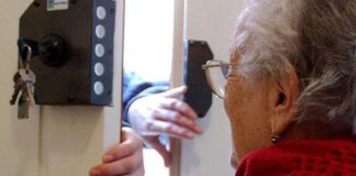 Truffa del falso carabiniere a Vicenza: due arrestati e condannati per direttissima anziana vicentina truffata truffa falso carabinieri vicenza