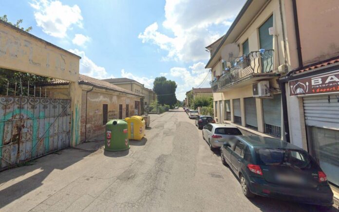 Rapinato per strada a Vicenza