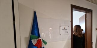 Questura di Vicenza: inaugurata un’aula per le audizioni contro le violenze di genere L'aula per le audizioni per le vittime di violenza di genere inaugurata in Questura a Vicenza