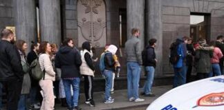 Armenia, bomba esplode in stazione polizia Erevan: ci sono feriti