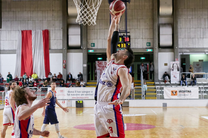 Azione dell'andata Civitus Allianz Vicenza vs General Contractor Jesi