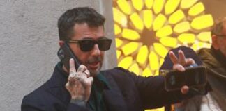 Fabrizio Corona compie 50 anni: “Se guardo indietro rifarei tutto”