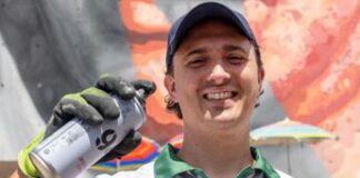 Foto con Putin, la replica di Jorit: “Non l’ho elogiato”