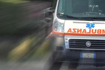 Frosinone, sparatoria in bar del centro: un morto e 3 feriti